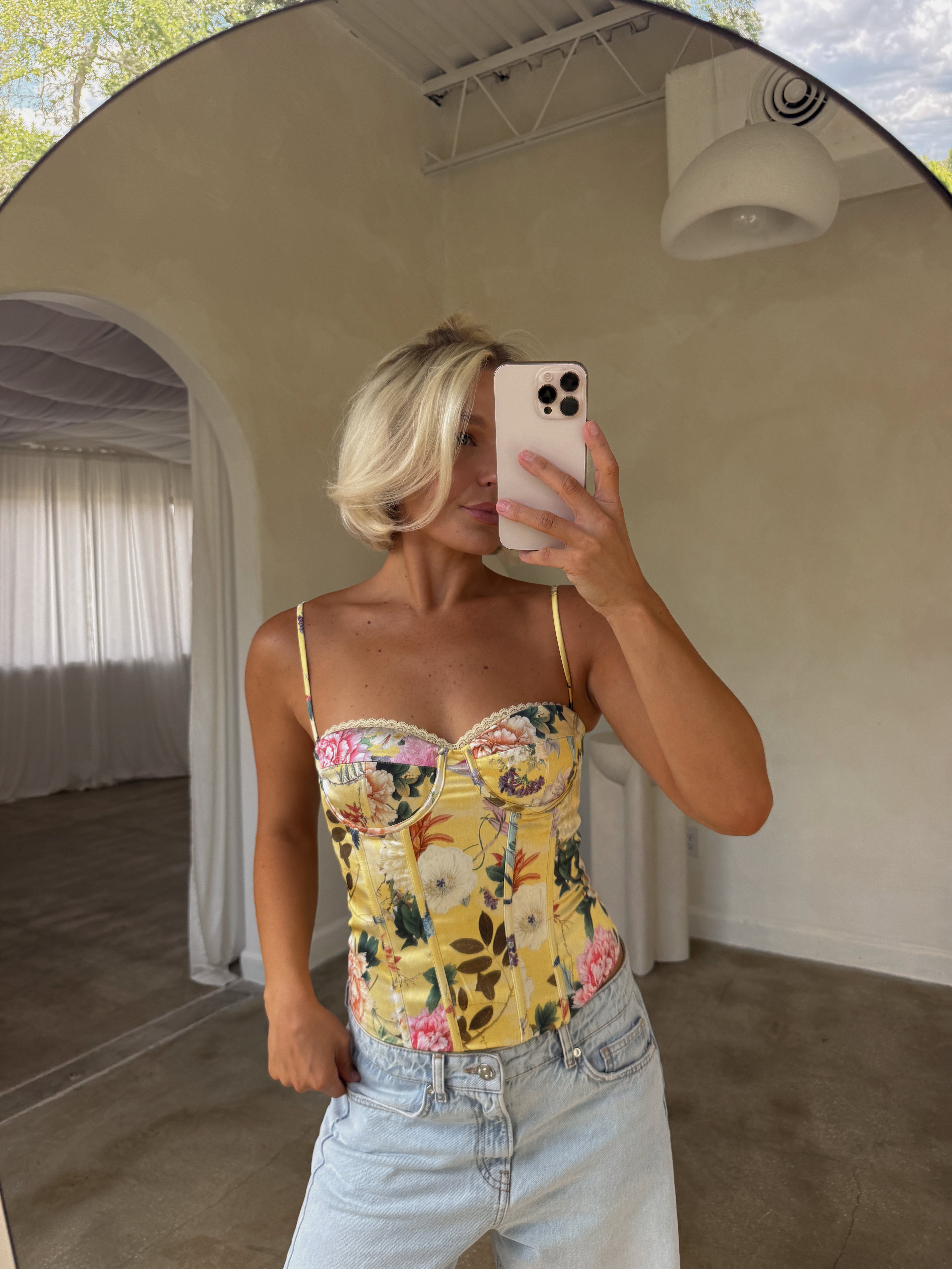 Eli Bustier - Kendall Yellow