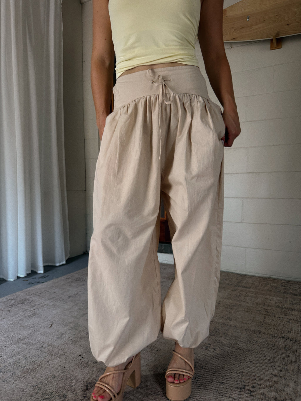 Archive Utility Pleated Balloon Leg Pants
